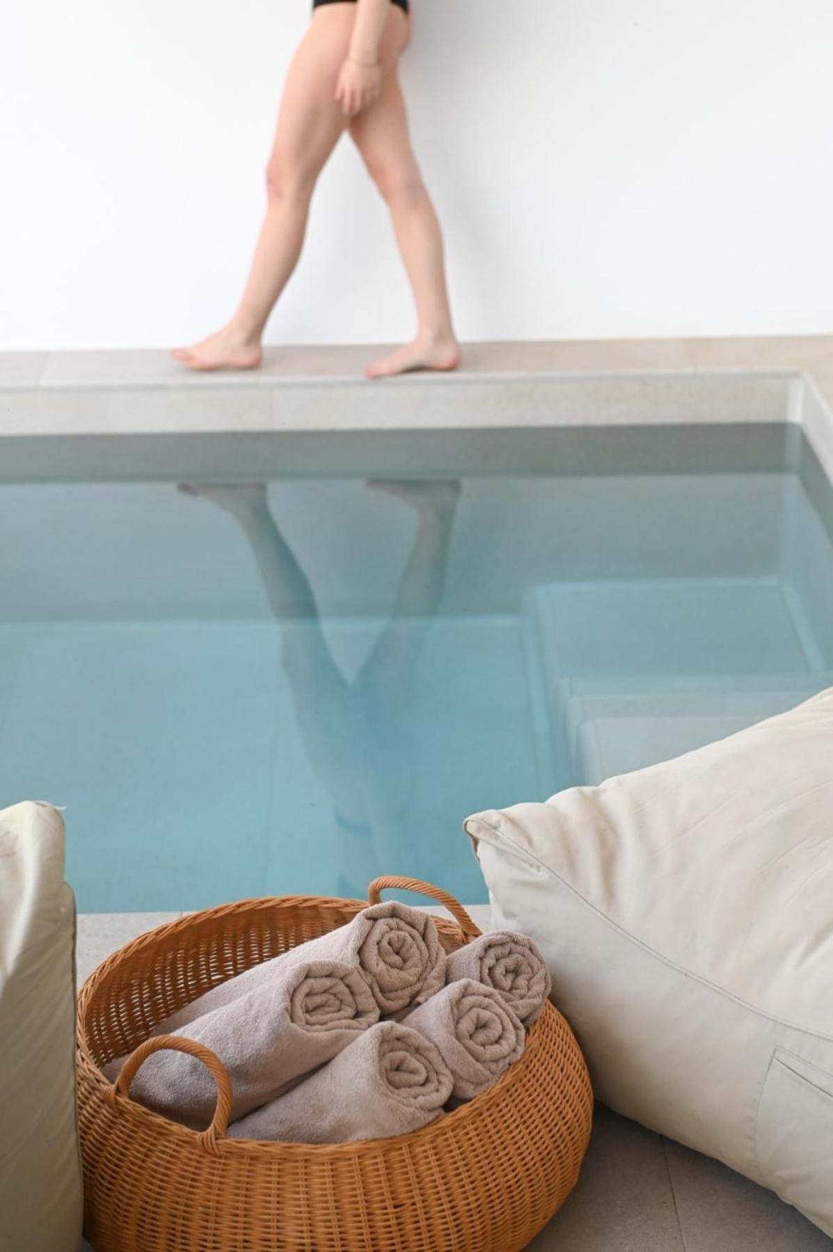 Pefki Luxury Suites Telendos Екстер'єр фото